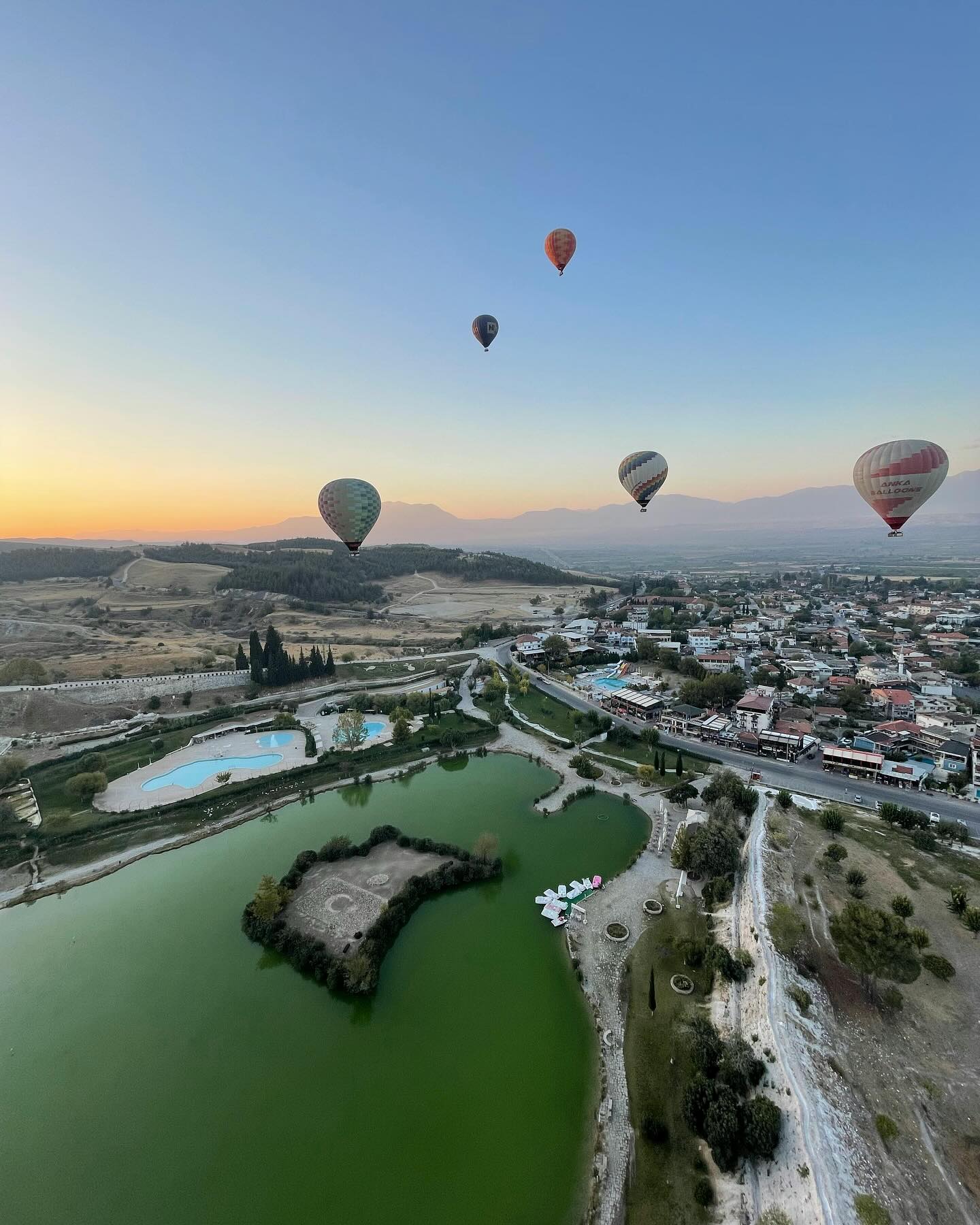 elgiborturismo_16_04_2025_3597785700323885494_16237109440